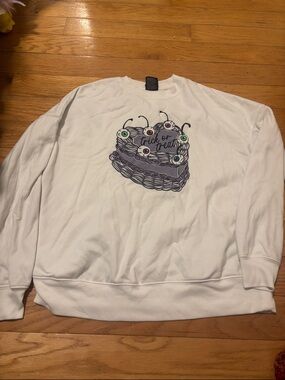 Target White Crewneck Sweatshirt with Halloween Eye-Cake Graphic